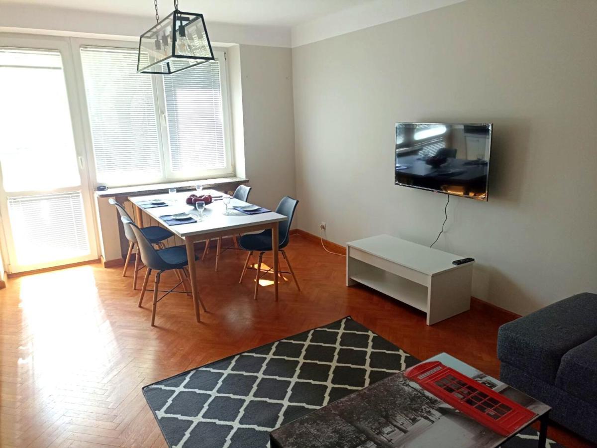 Apartment Waszyngtona Luna Szpital Kliniczny 300 M *